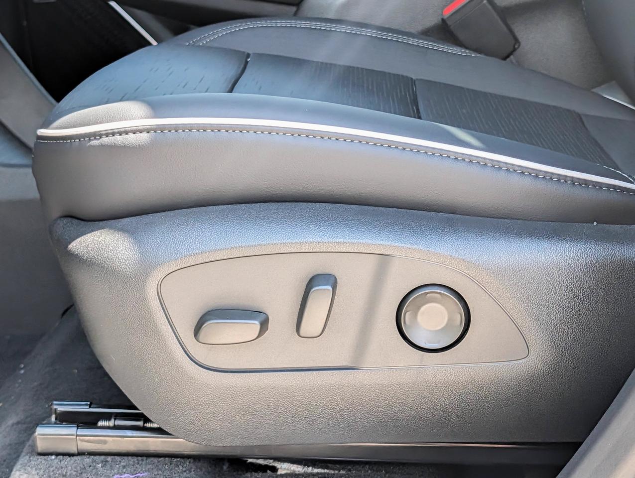 2026 Buick Enclave Sport Touring Photo