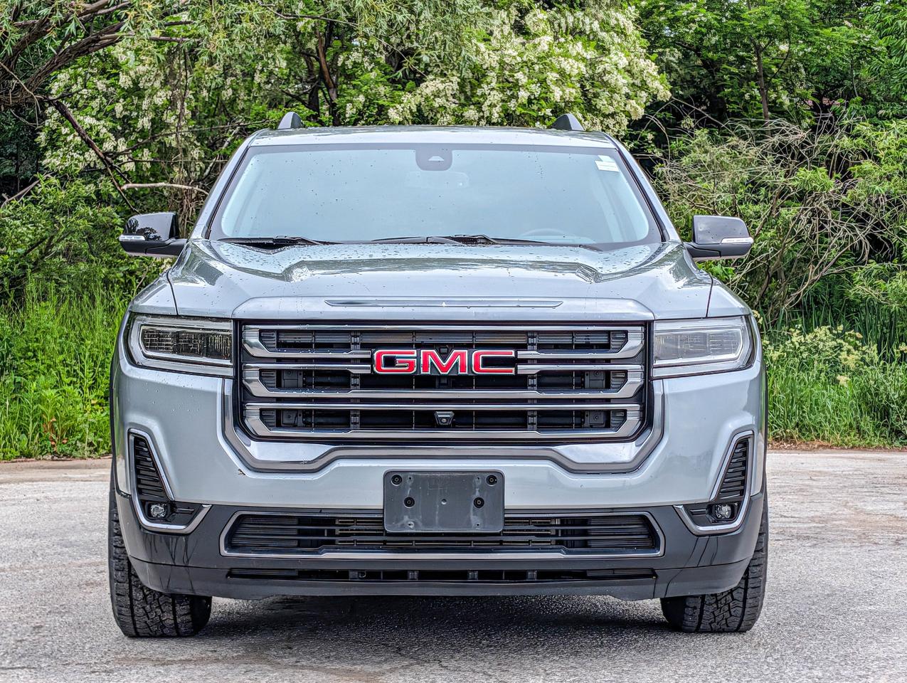 2023 GMC Acadia AT4 Photo3