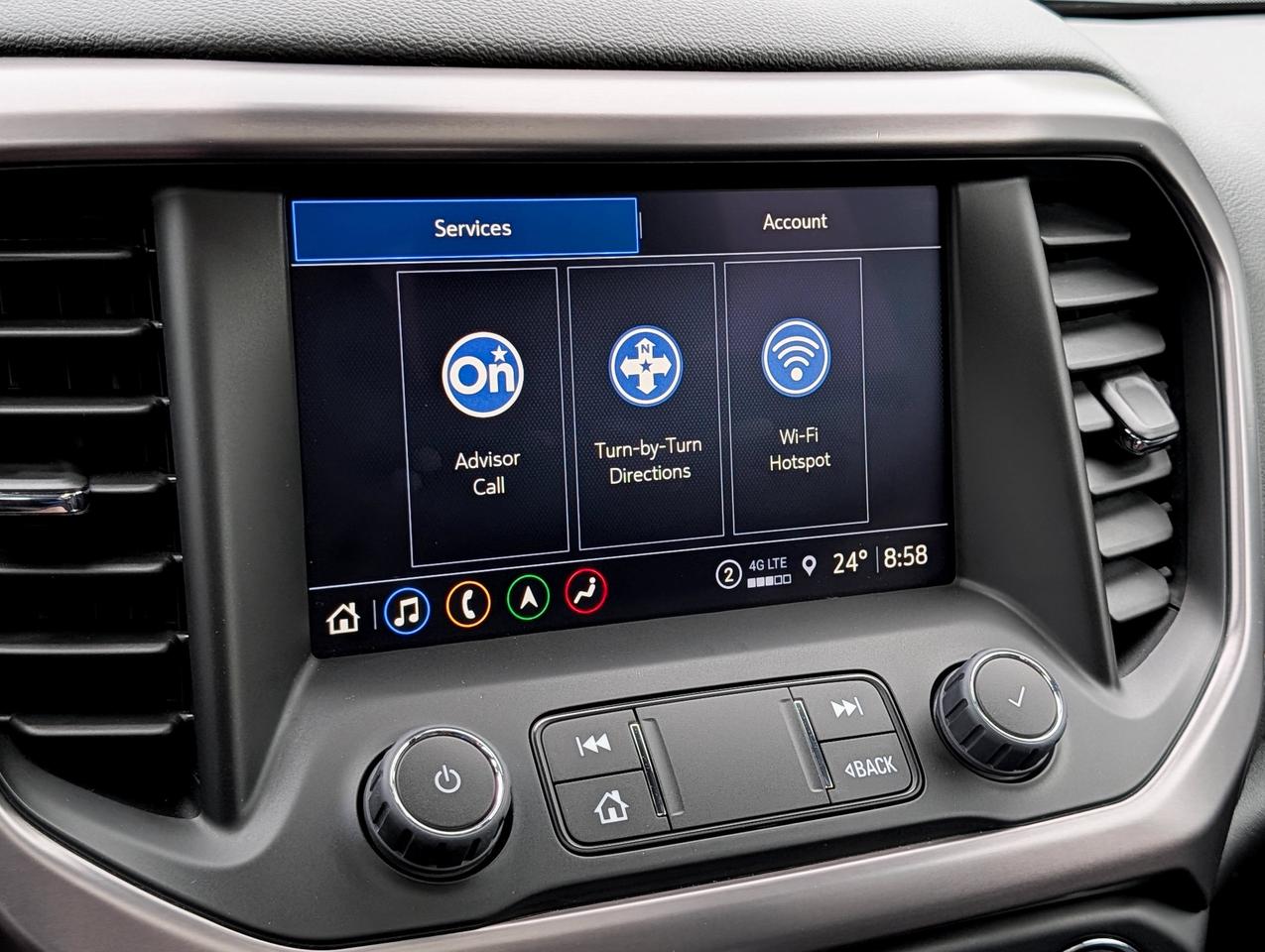 2023 GMC Acadia AT4 Photo