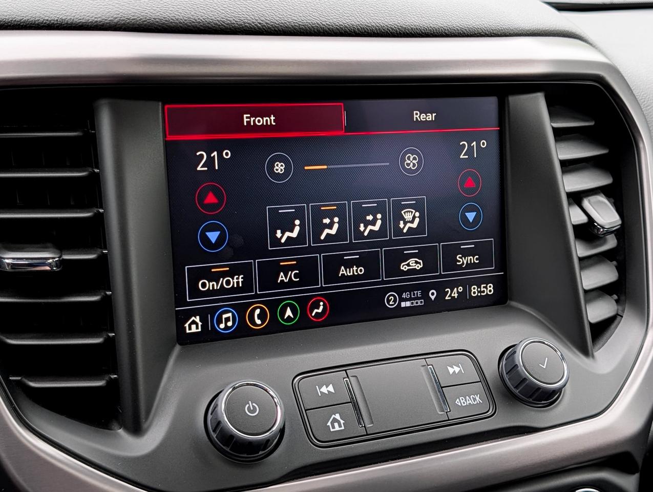 2023 GMC Acadia AT4 Photo