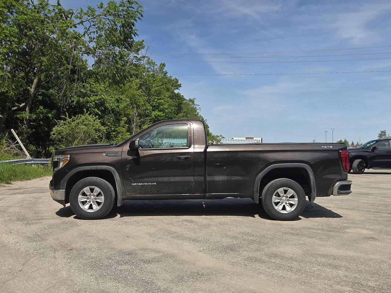 2019 GMC Sierra 1500 4WD Reg Cab 140 Photo