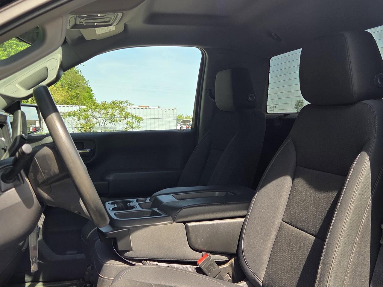 2019 GMC Sierra 1500 4WD Reg Cab 140 Photo