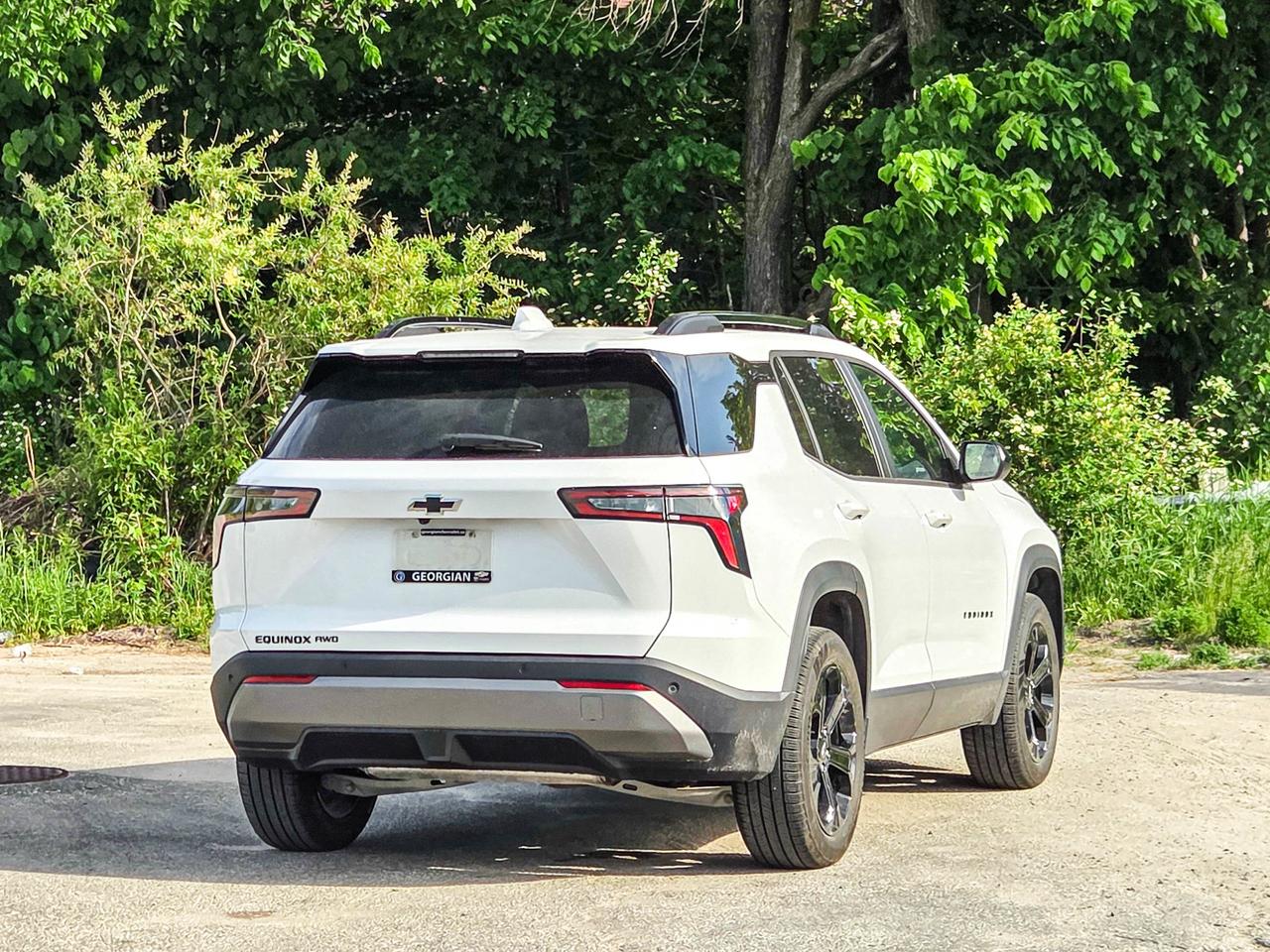 2025 Chevrolet Equinox AWD LT Photo