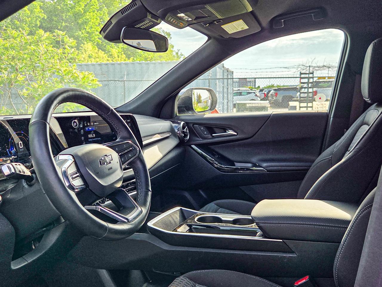 2025 Chevrolet Equinox AWD LT Photo