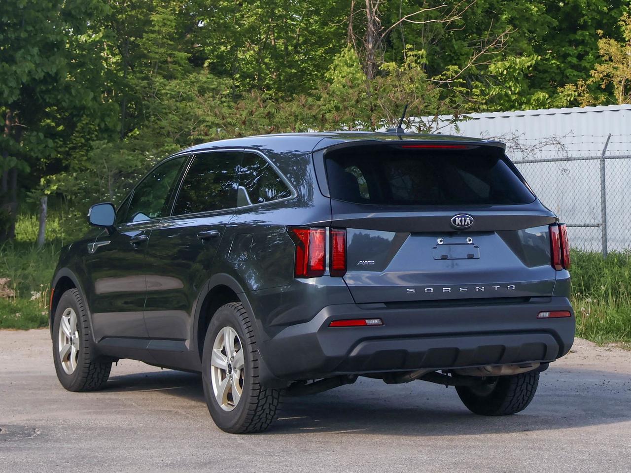 2021 Kia Sorento LX+ Photo