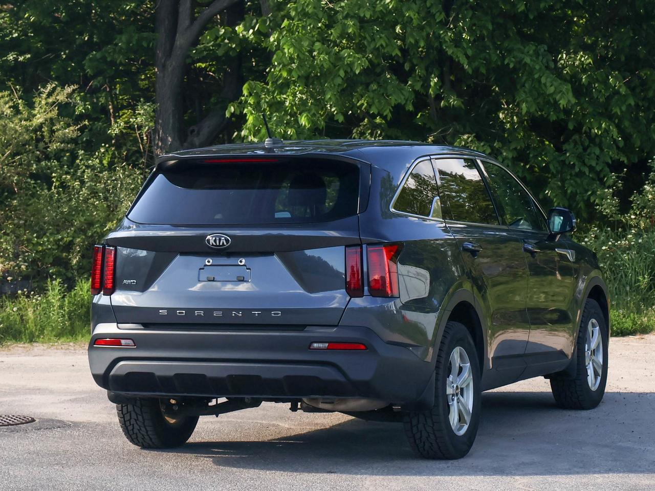 2021 Kia Sorento LX+ Photo