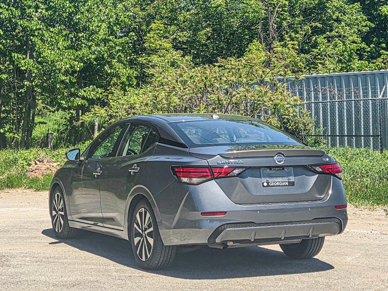 2022 Nissan Sentra SV Photo
