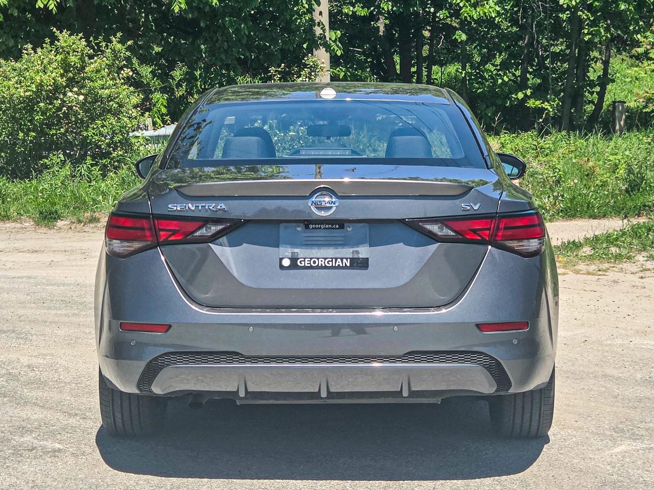 2022 Nissan Sentra SV Photo