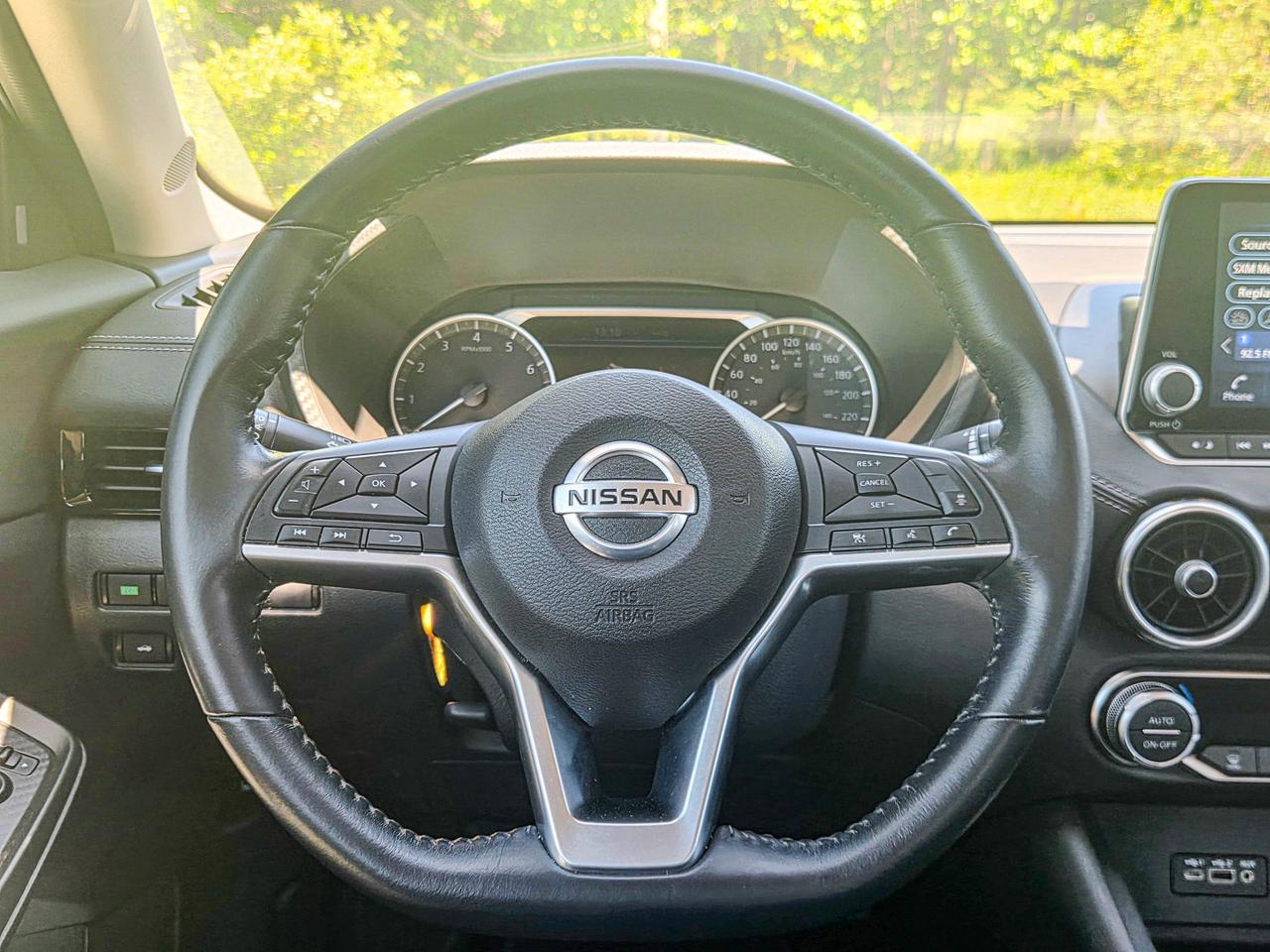 2022 Nissan Sentra SV Photo