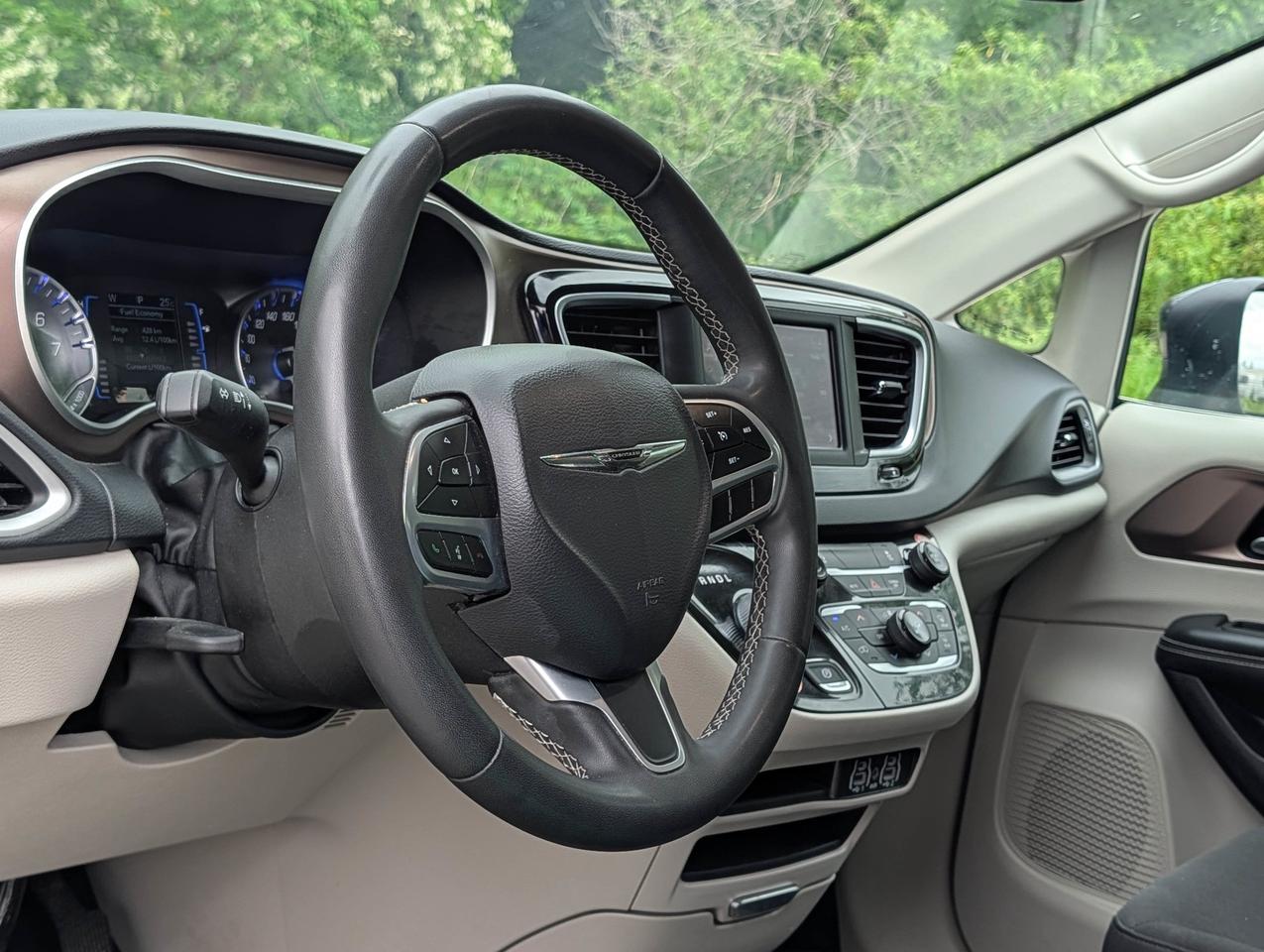 2024 Chrysler Grand Caravan SXT Photo