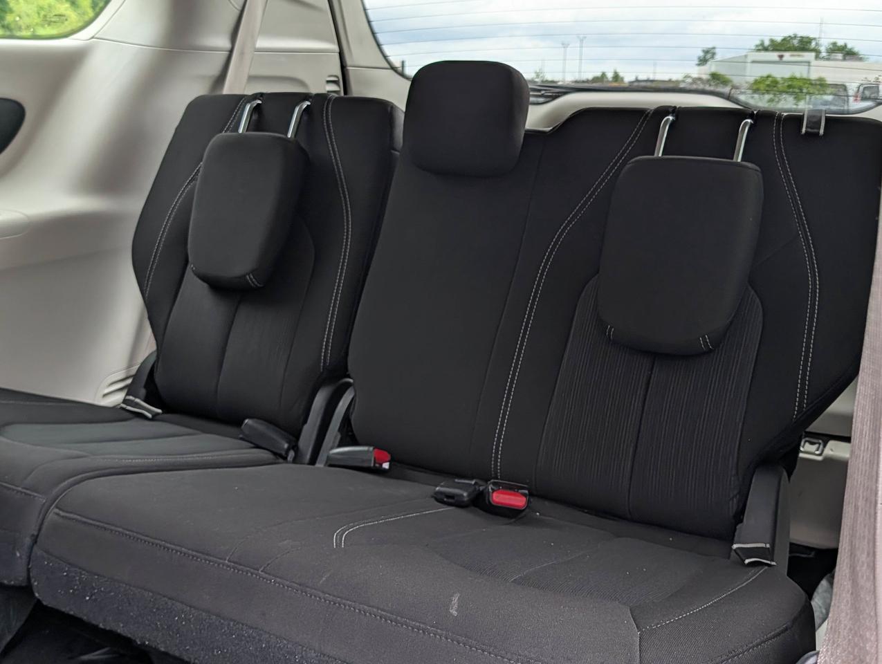 2024 Chrysler Grand Caravan SXT Photo