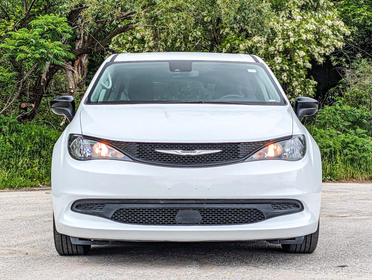 2024 Chrysler Grand Caravan SXT Photo