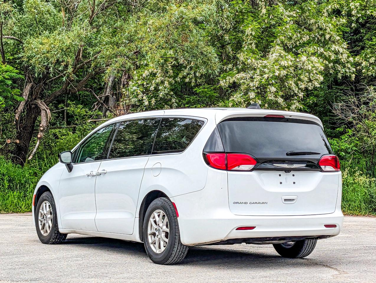 2024 Chrysler Grand Caravan SXT Photo