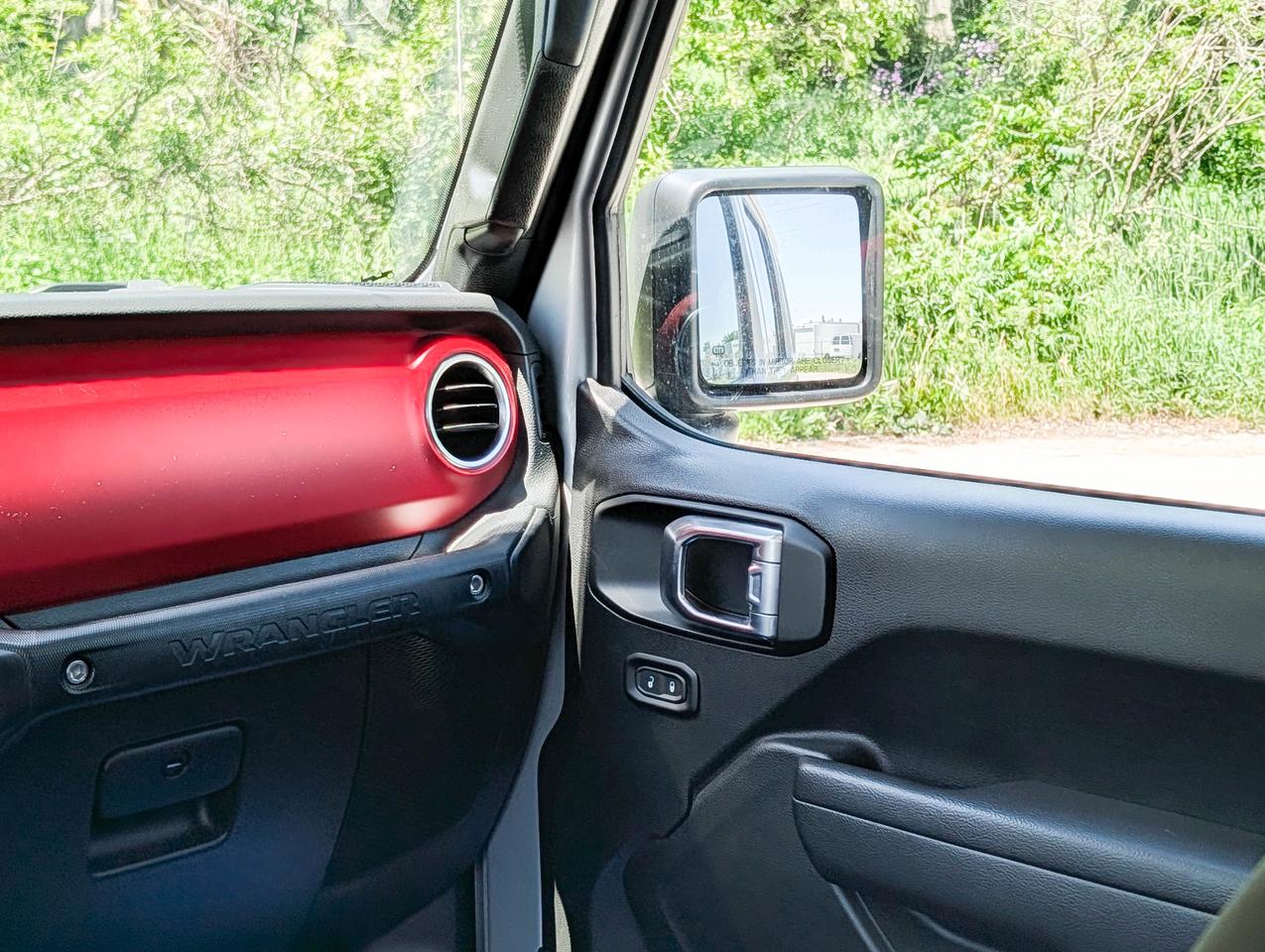 2023 Jeep Wrangler RUBICON Photo