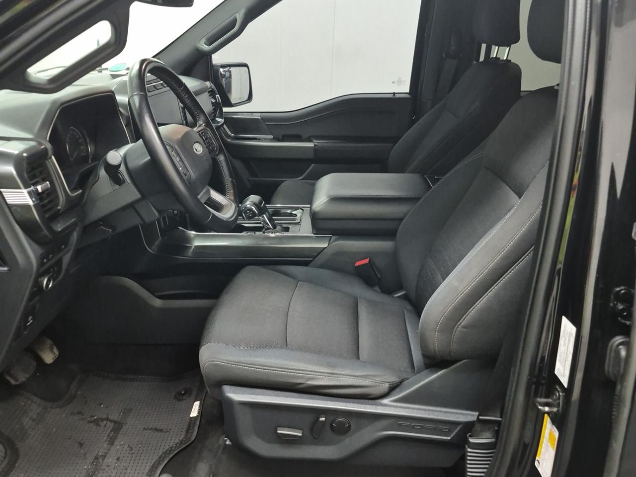 2022 Ford F-150 XLT 4WD SuperCrew |HEATED SEATS|REMOTE START|BSM Photo2