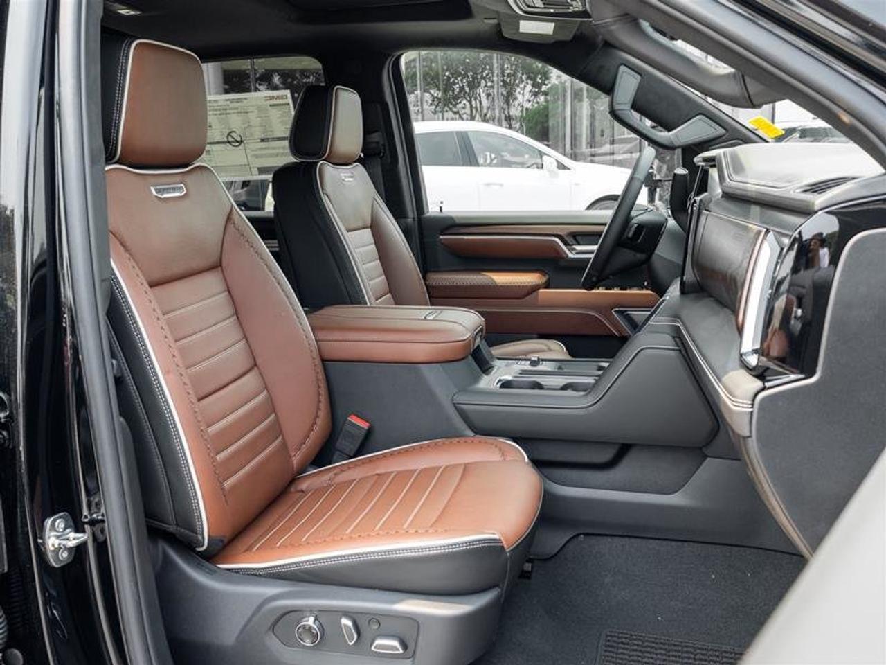 2026 GMC Sierra 2500 HD DENALI ULTIMATE Photo