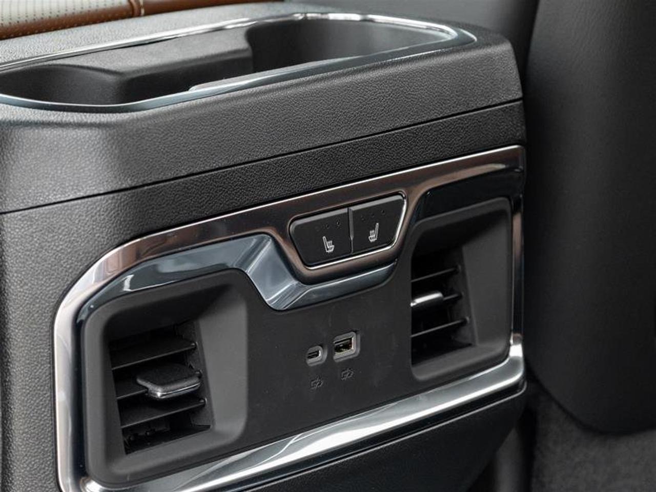 2026 GMC Sierra 2500 HD DENALI ULTIMATE Photo