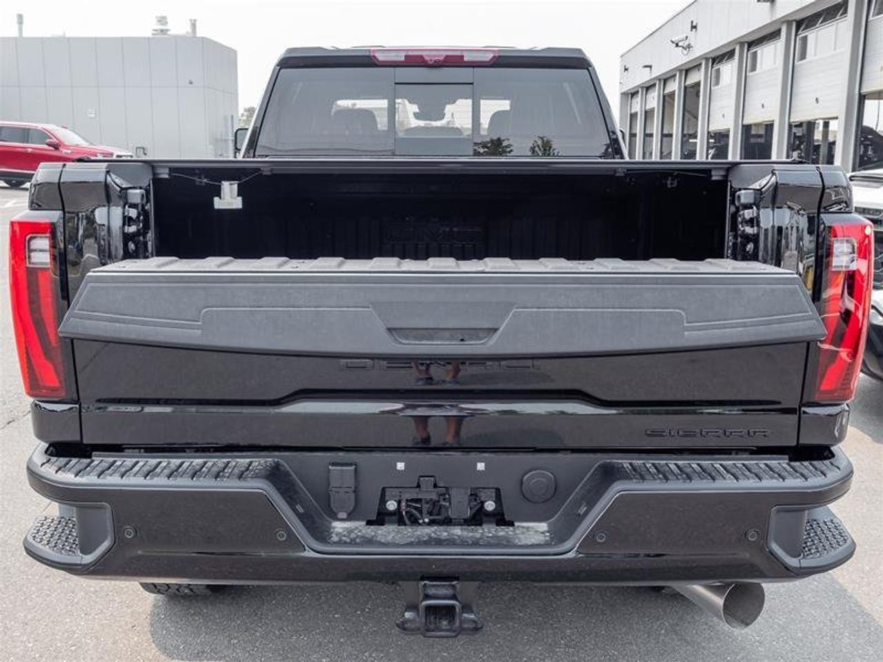 2026 GMC Sierra 2500 HD DENALI ULTIMATE Photo