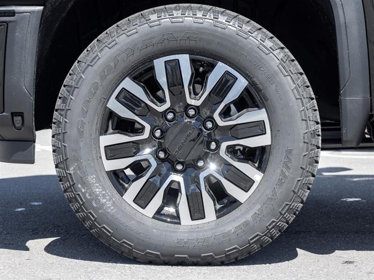 2026 GMC Sierra 2500 HD DENALI ULTIMATE Photo