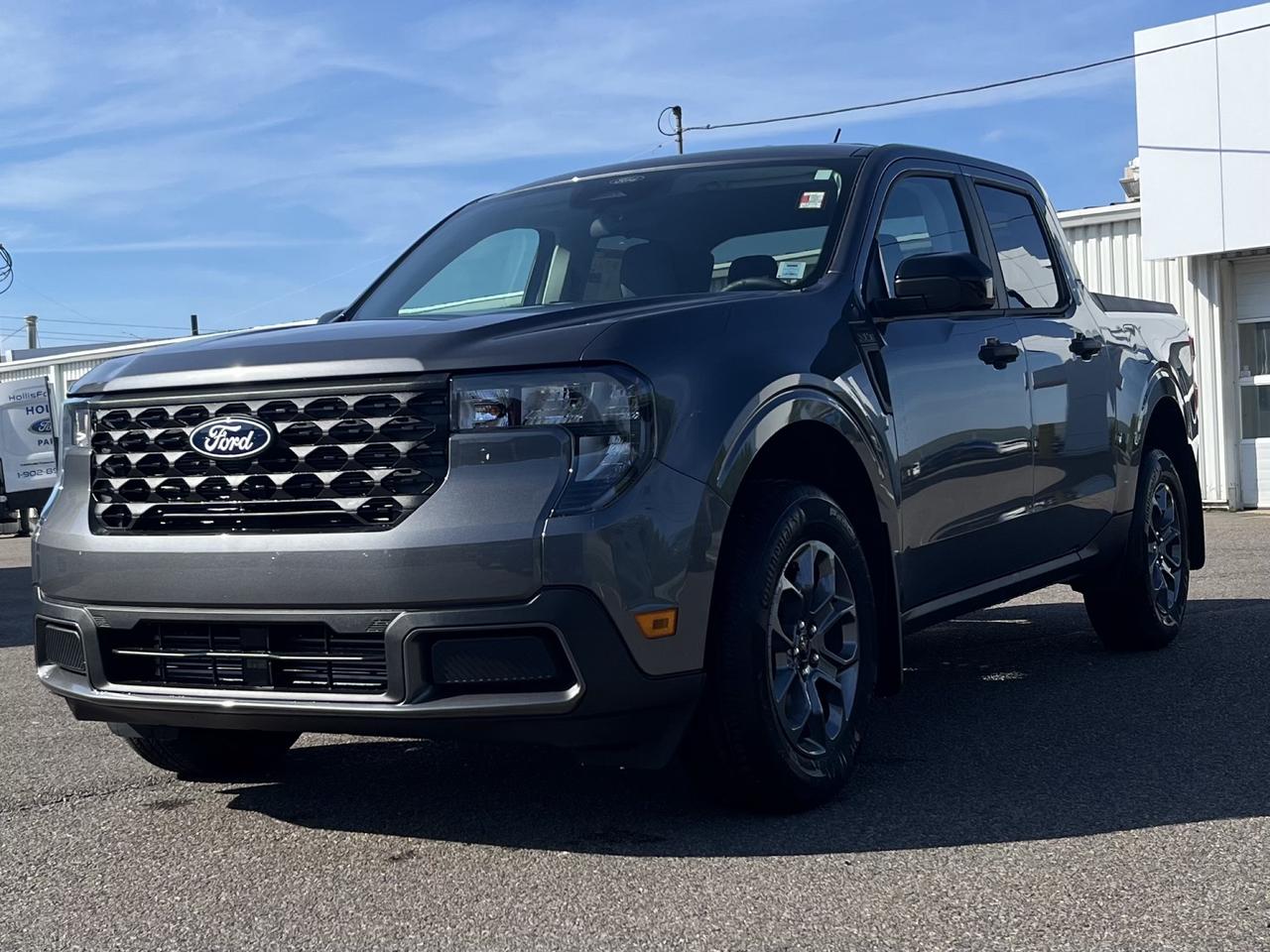 2026 Ford Maverick XLT AWD SuperCrew Photo2