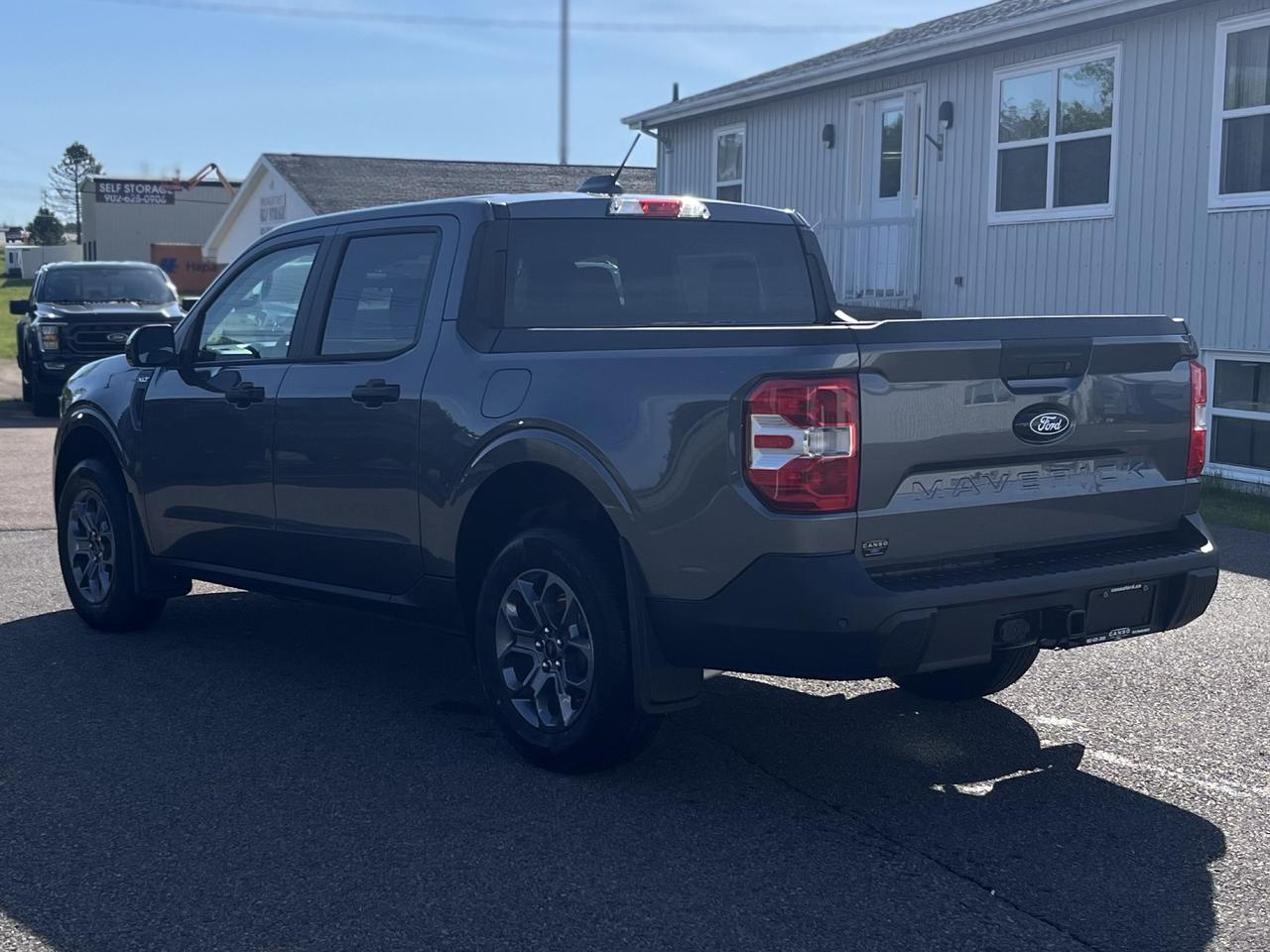 2026 Ford Maverick XLT AWD SuperCrew Photo4