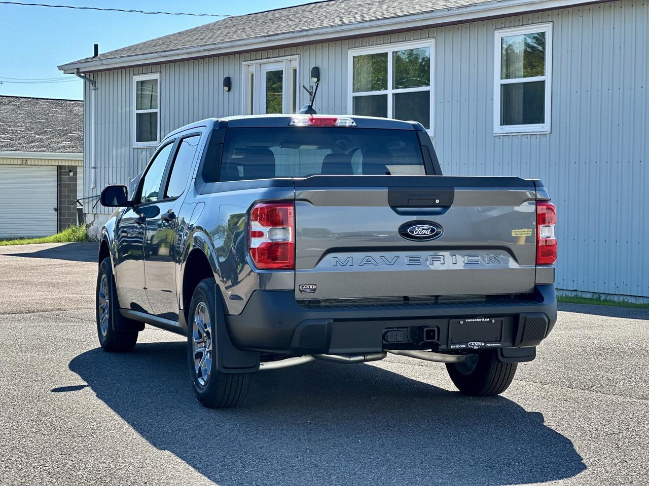 2026 Ford Maverick XLT AWD SuperCrew Photo3