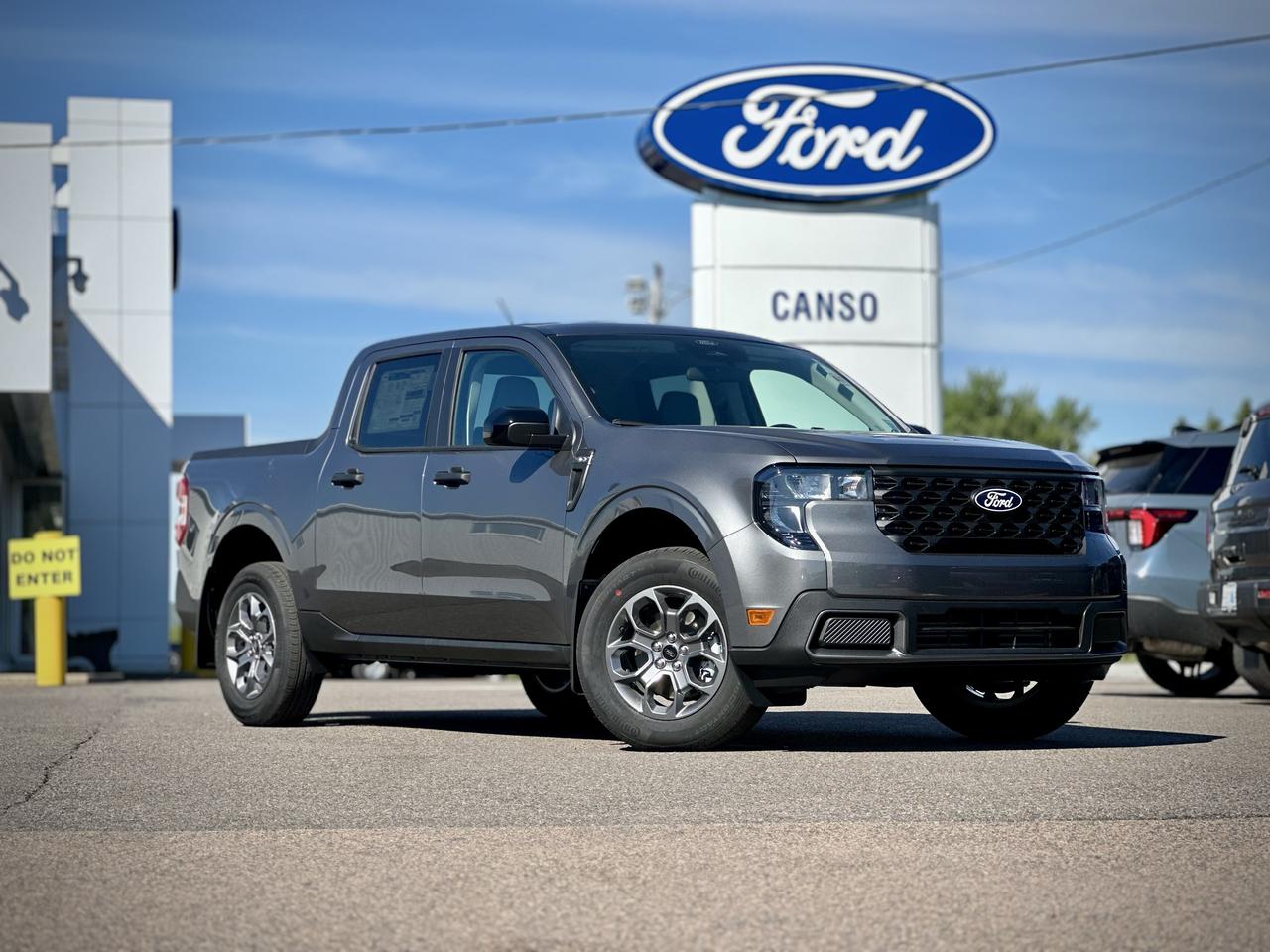 2026 Ford Maverick XLT AWD SuperCrew Photo0