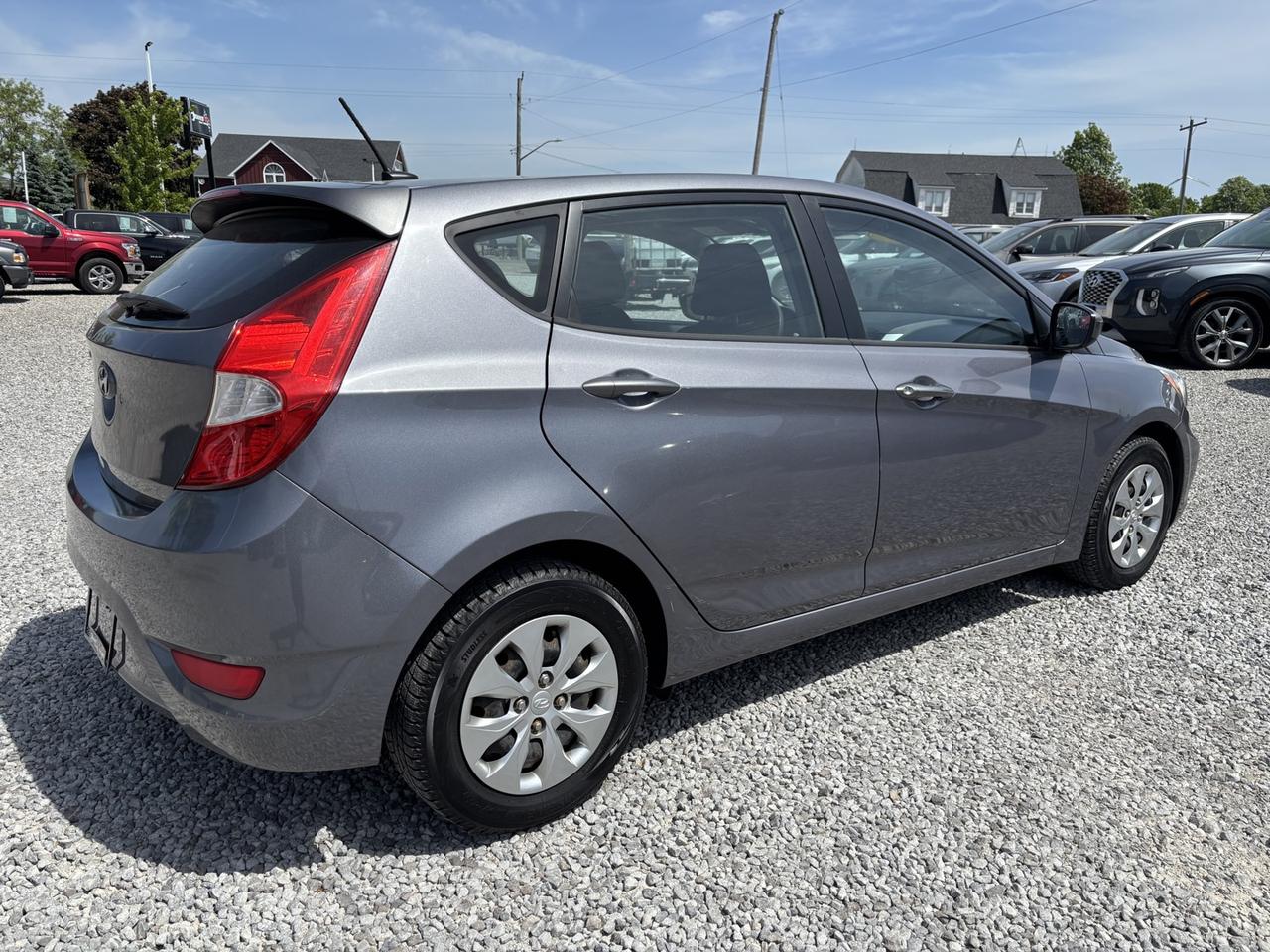 2015 Hyundai Accent GS ~No Accidents~32 Service records~ Photo