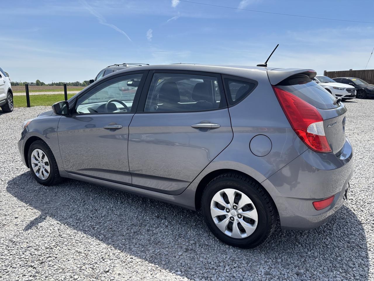2015 Hyundai Accent GS ~No Accidents~32 Service records~ Photo