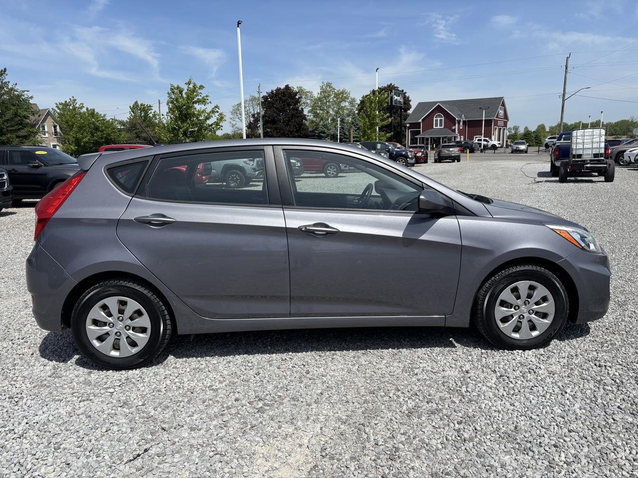 2015 Hyundai Accent GS ~No Accidents~32 Service records~ Photo