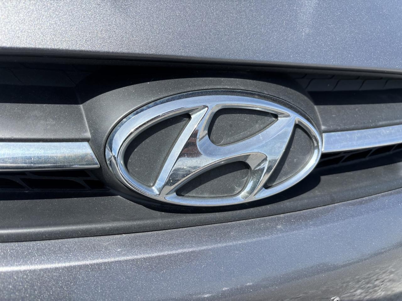 2015 Hyundai Accent GS ~No Accidents~32 Service records~ Photo