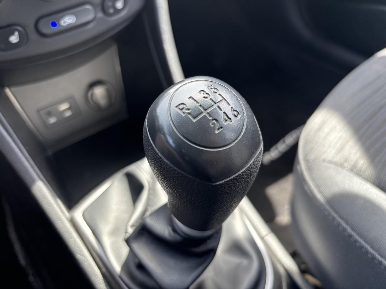 2015 Hyundai Accent GS ~No Accidents~32 Service records~ Photo