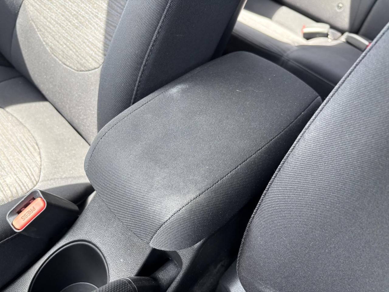 2015 Hyundai Accent GS ~No Accidents~32 Service records~ Photo