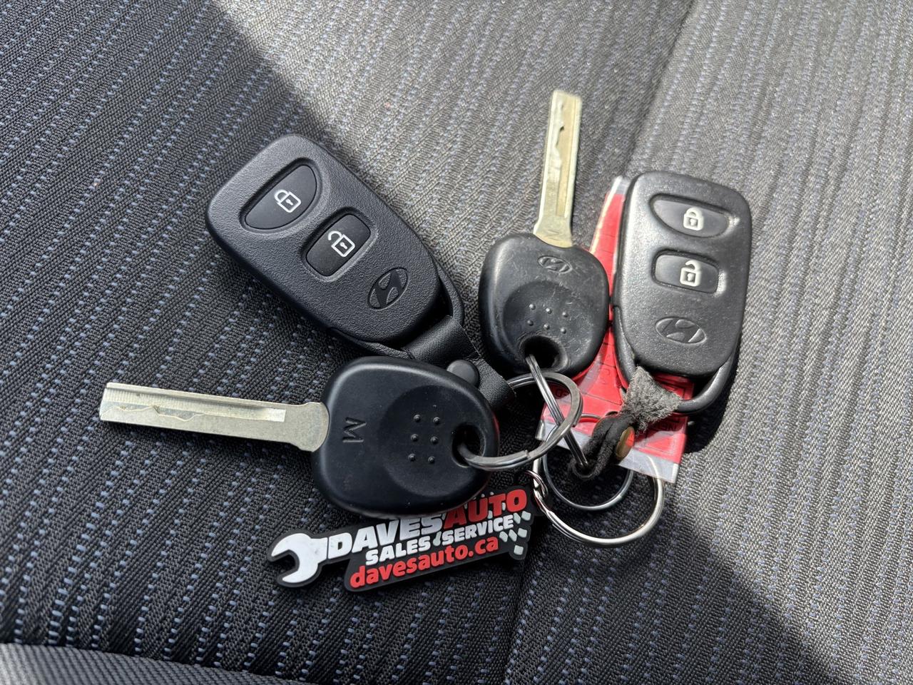 2015 Hyundai Accent GS ~No Accidents~32 Service records~ Photo