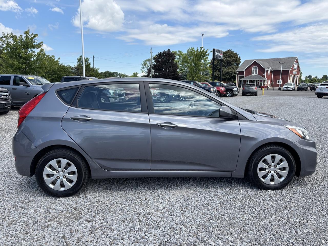 2015 Hyundai Accent GS ~No Accidents~32 Service records~ Photo