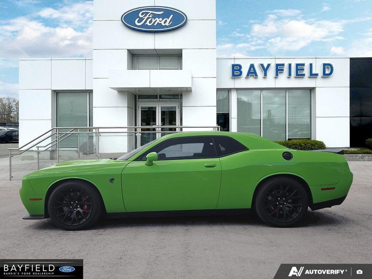 2015 Dodge Challenger SRT Hellcat Photo