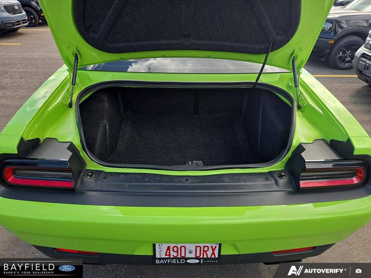 2015 Dodge Challenger SRT Hellcat Photo