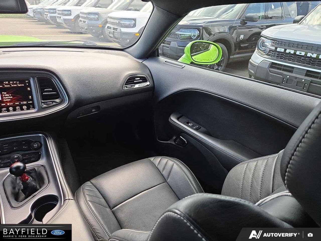 2015 Dodge Challenger SRT Hellcat Photo