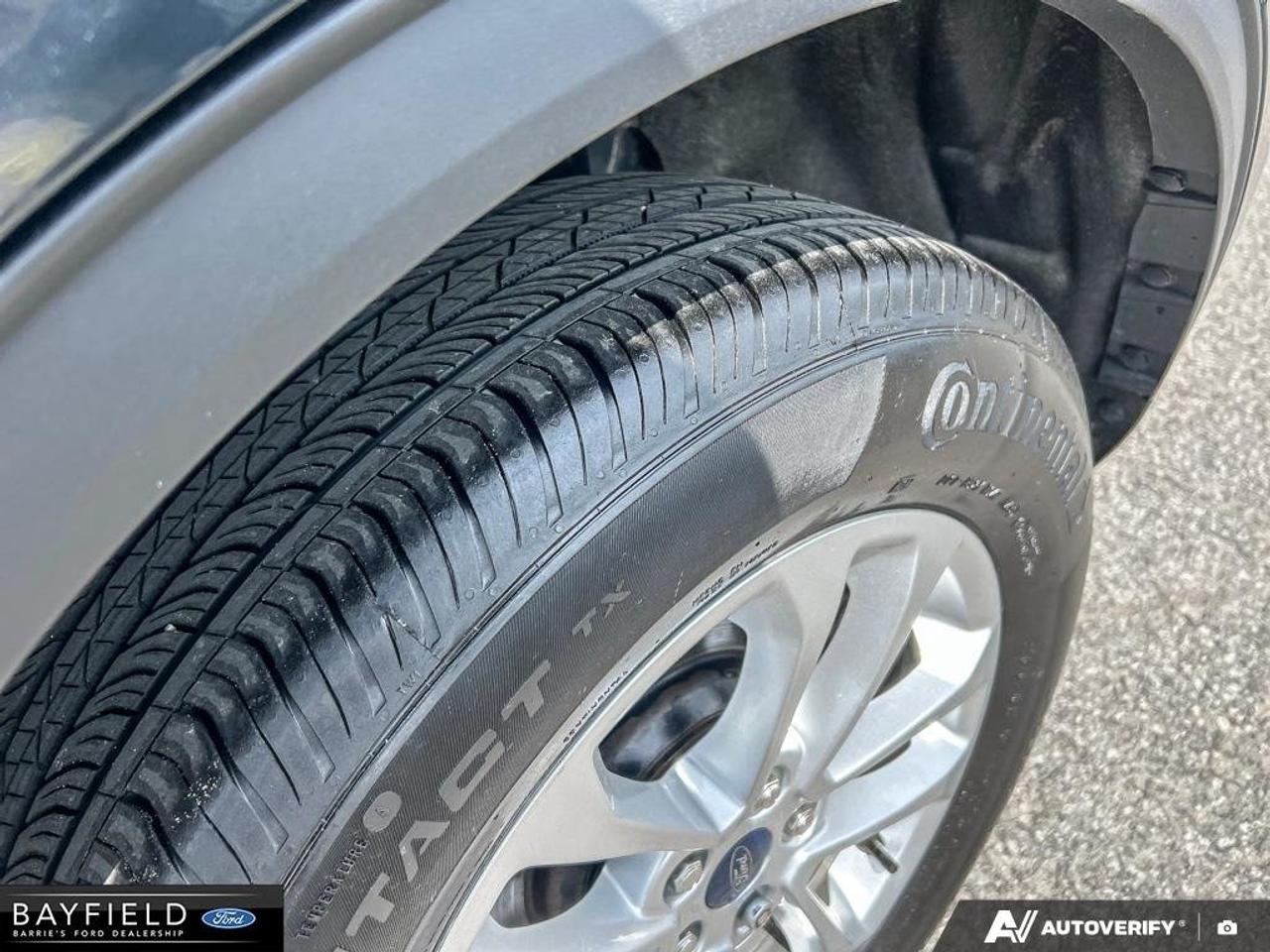 2022 Ford Escape SE Photo