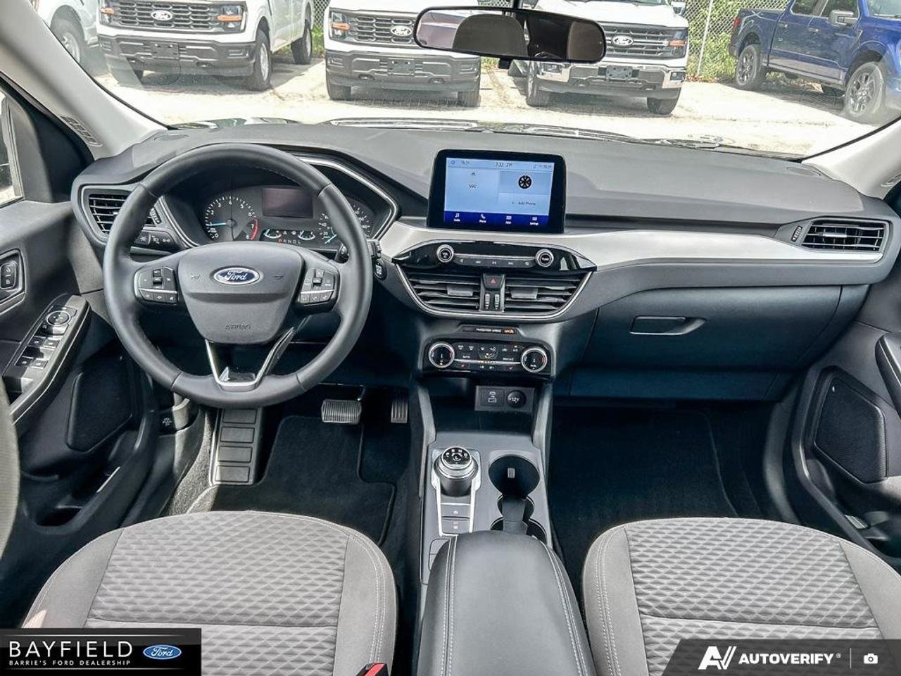 2022 Ford Escape SE Photo