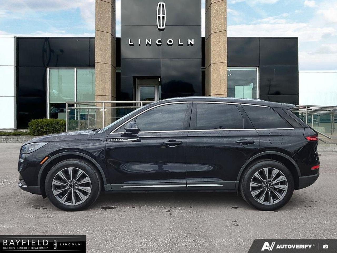 2020 Lincoln Corsair Reserve Photo2