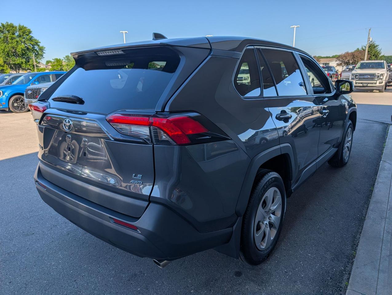 2023 Toyota RAV4 LE AWD Photo