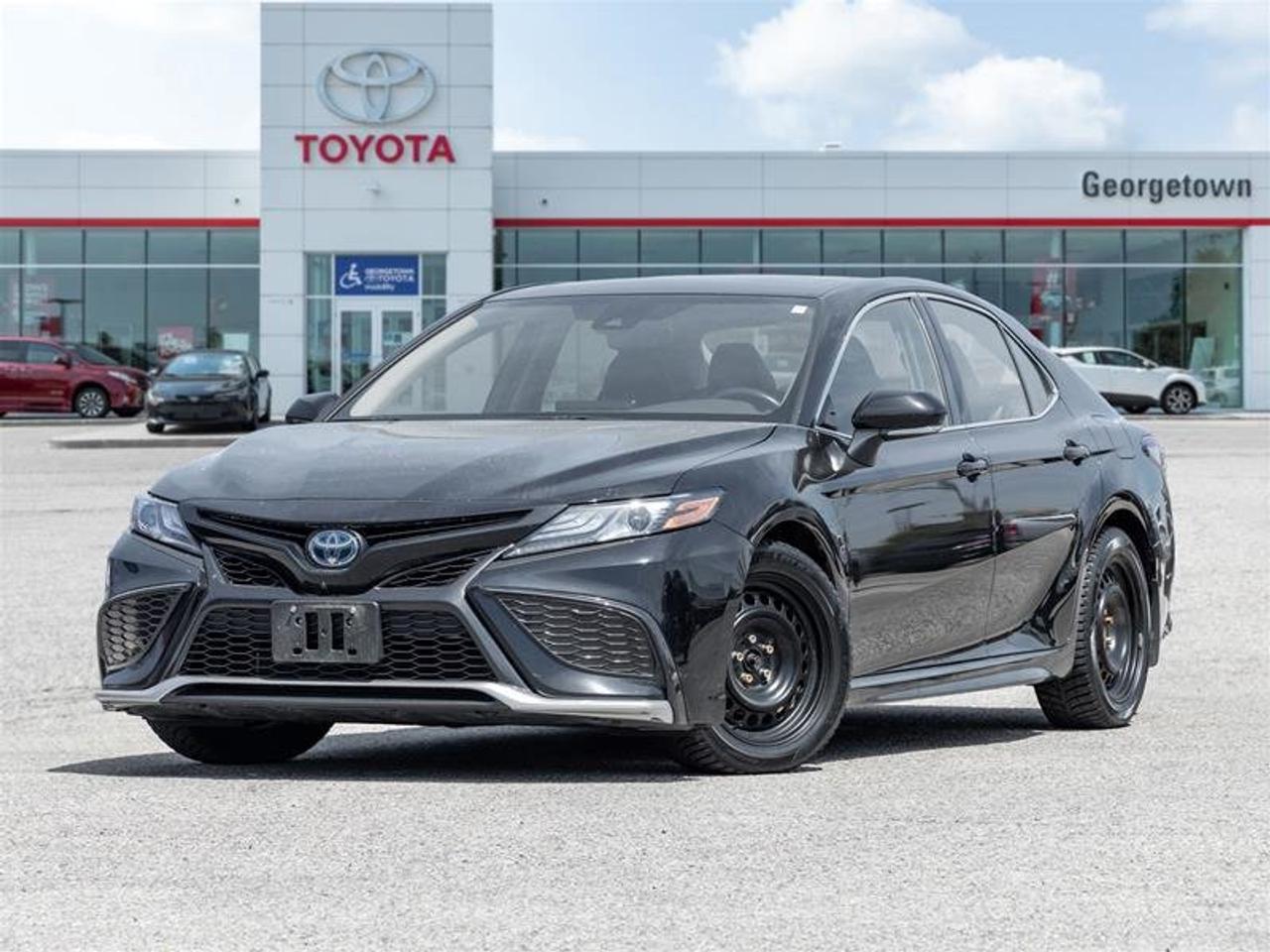 2023 Toyota Camry Hybrid XSE Sunroof | Backup Cam | Navi | Heated Seats | Wireless Charging | XSE Photo