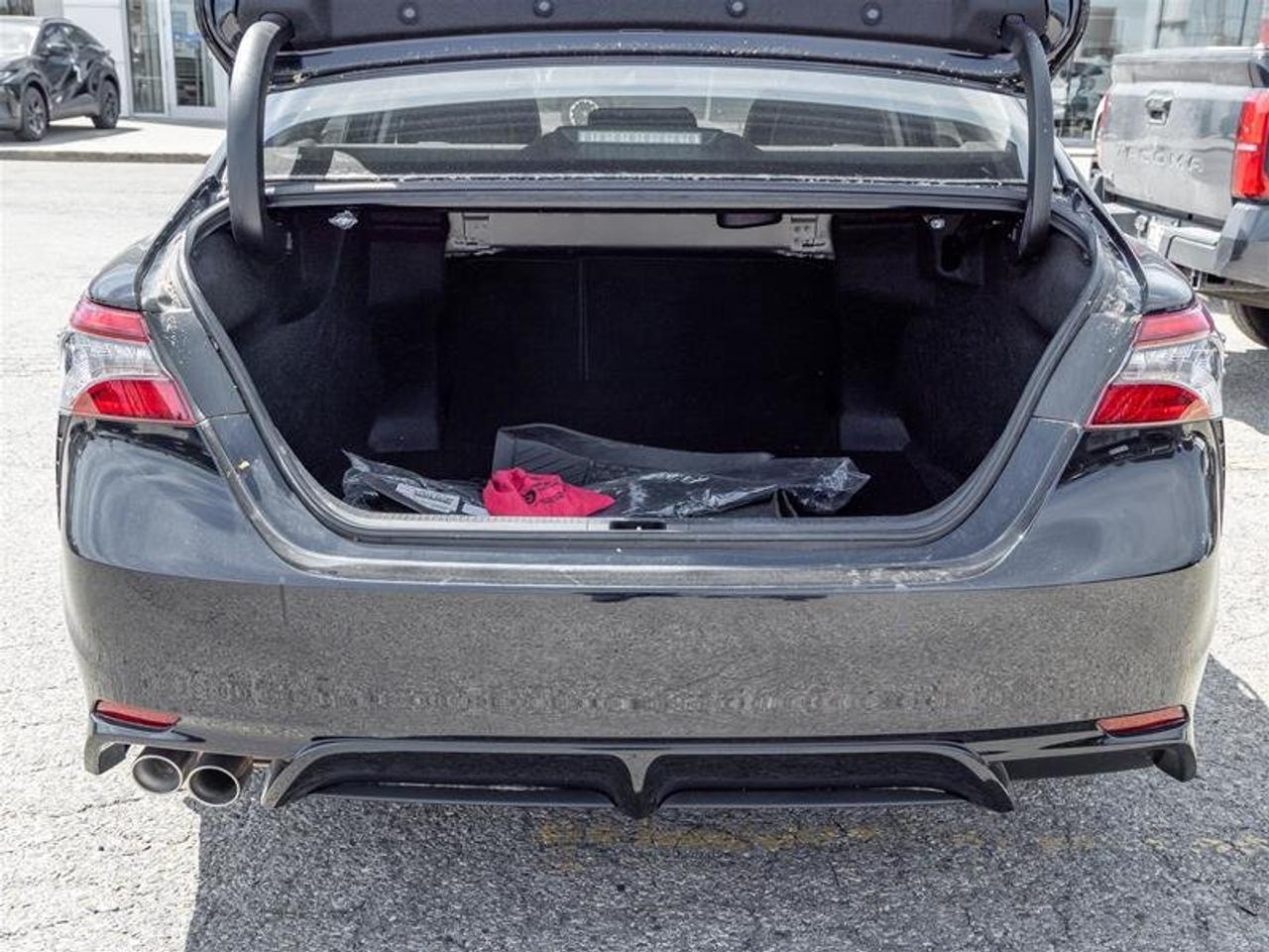 2023 Toyota Camry Hybrid XSE Sunroof | Backup Cam | Navi | Heated Seats | Wireless Charging | XSE Photo
