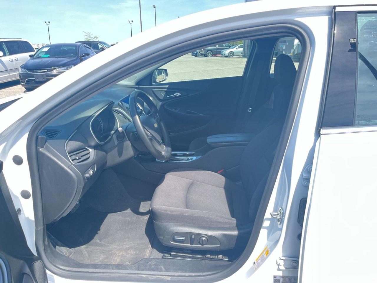 2023 Chevrolet Malibu 4DR SDN 1LT Photo