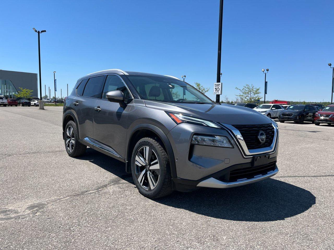 2023 Nissan Rogue AWD Platinum Photo