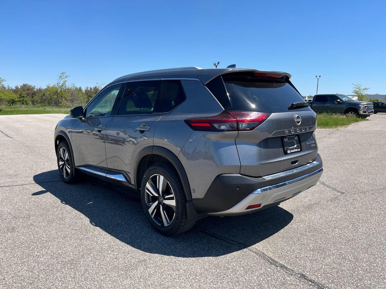 2023 Nissan Rogue AWD Platinum Photo