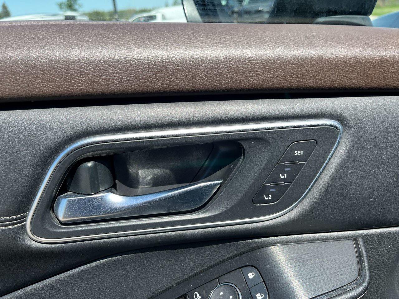 2023 Nissan Rogue AWD Platinum Photo