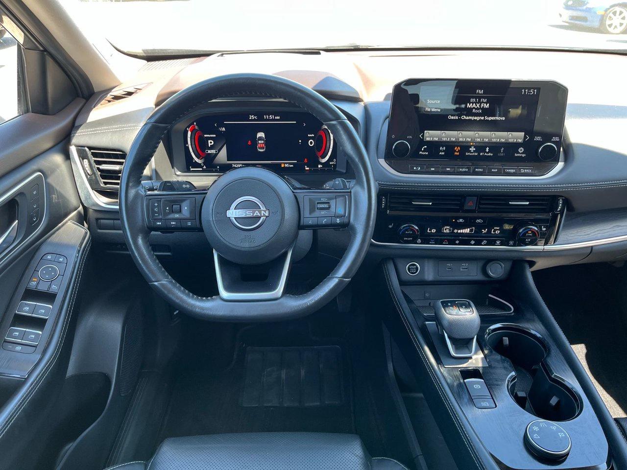 2023 Nissan Rogue AWD Platinum Photo