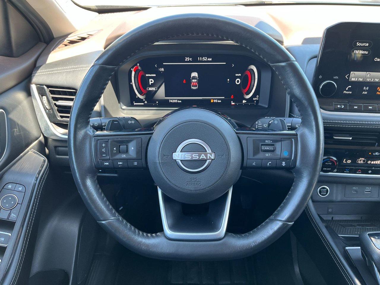 2023 Nissan Rogue AWD Platinum Photo